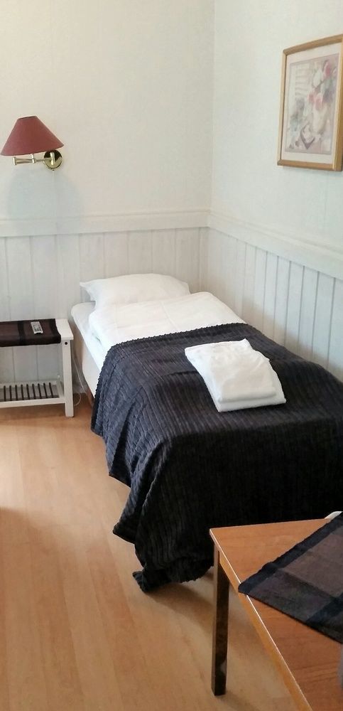 Vertshuset Fannarheimr - Bed &Breakfast Fannrem Exterior foto
